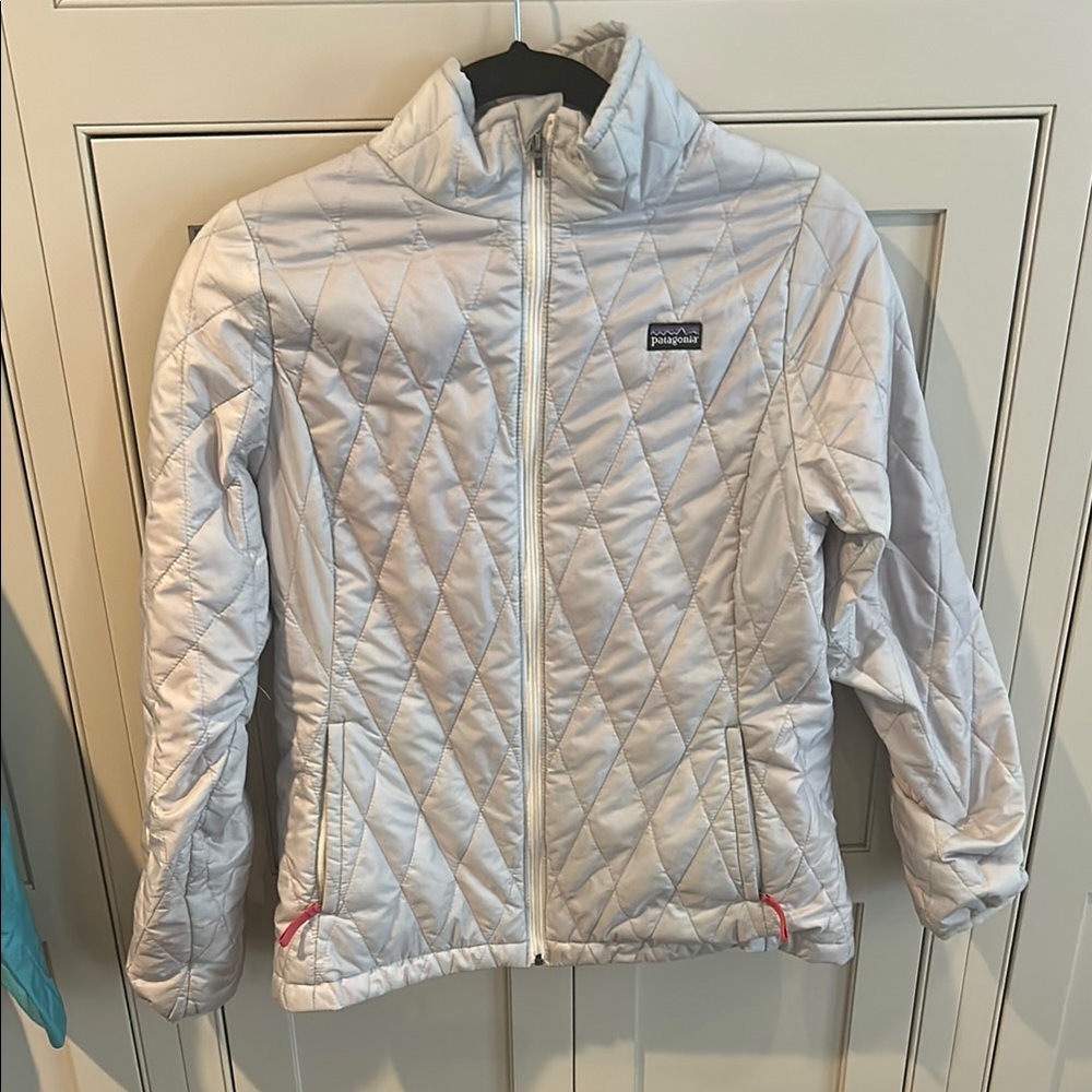 Patagonia Quilted Jacket in Light Gray